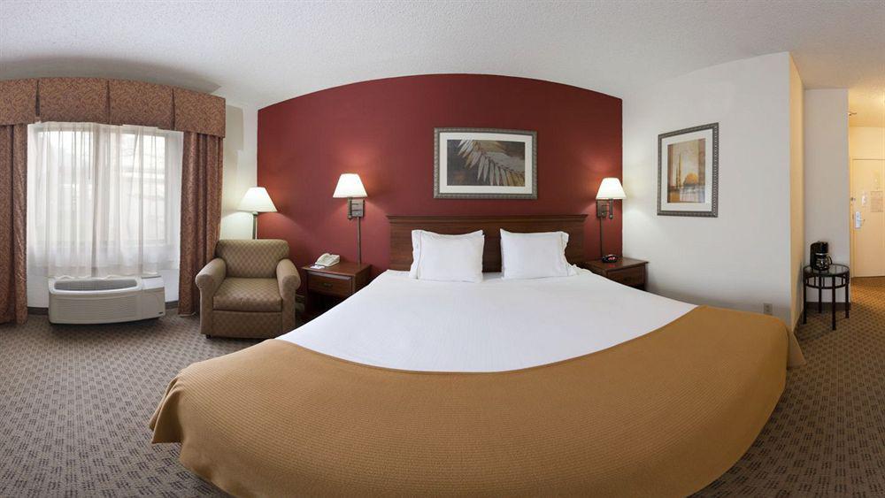 Holiday Inn Express Nashville Airport By Ihg Buitenkant foto