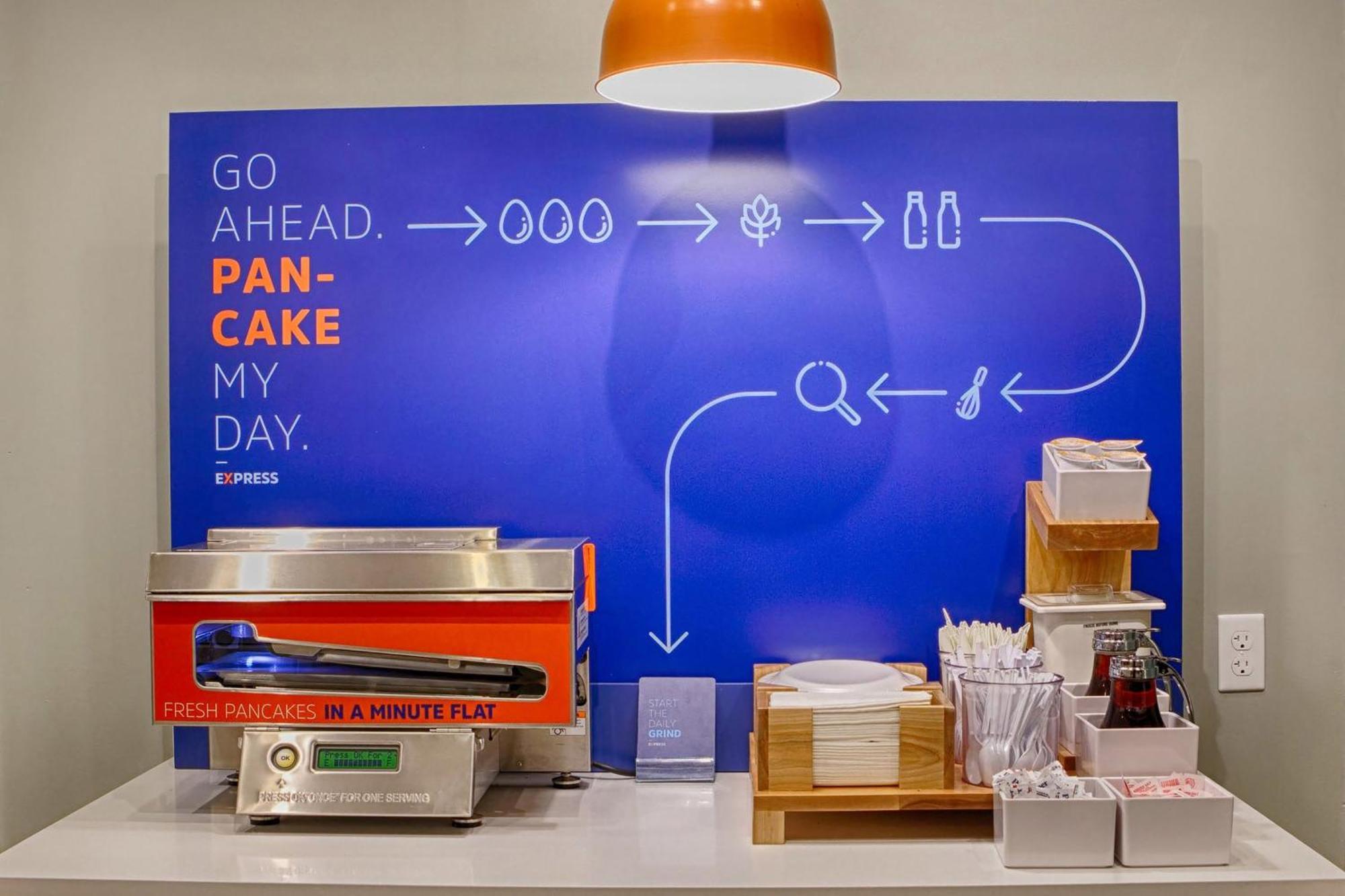 Holiday Inn Express Nashville Airport By Ihg Buitenkant foto