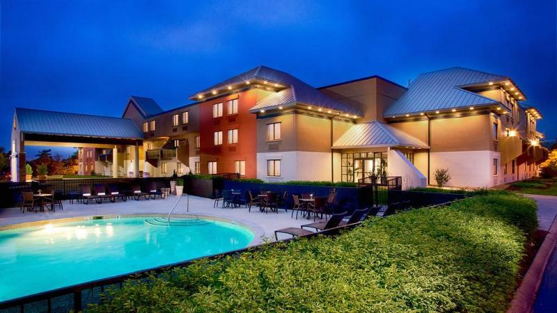 Holiday Inn Express Nashville Airport By Ihg Buitenkant foto